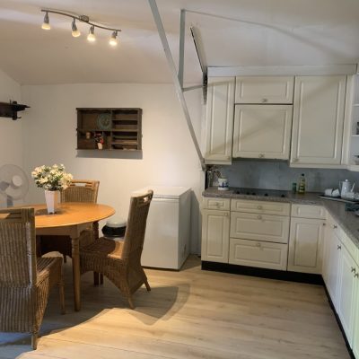 keuken in thollet huisje in frankrijk te huur